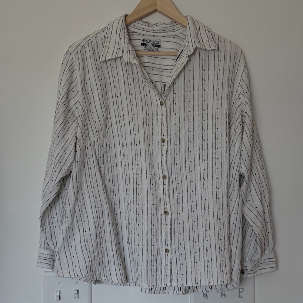 Columbia Women’s White Striped Button-Up Shirt
